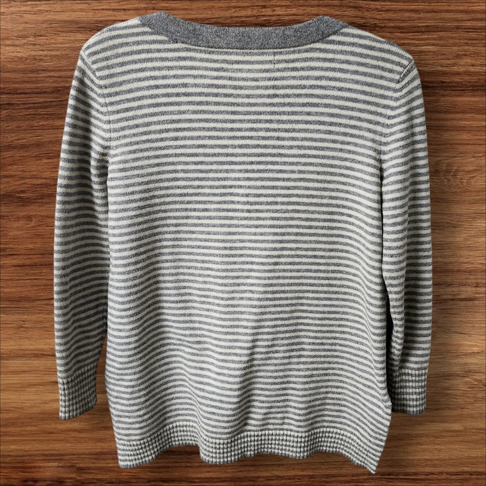 Anthropologie Gray and White Striped V-neck Sweater. Sz. S - Picture 2 of 10